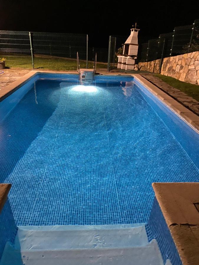 אוריניון Villa La Ballena De Sonabia מראה חיצוני תמונה