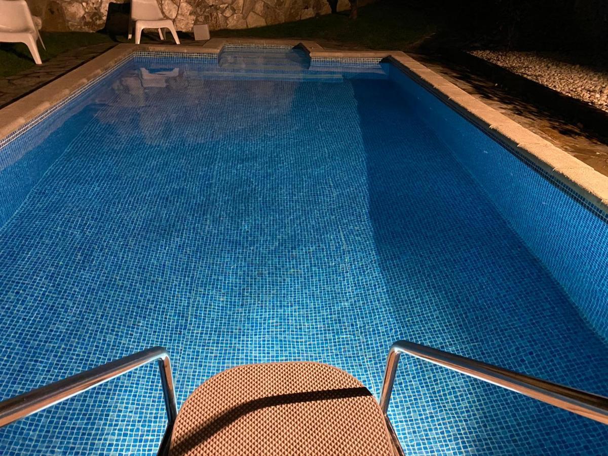 אוריניון Villa La Ballena De Sonabia מראה חיצוני תמונה