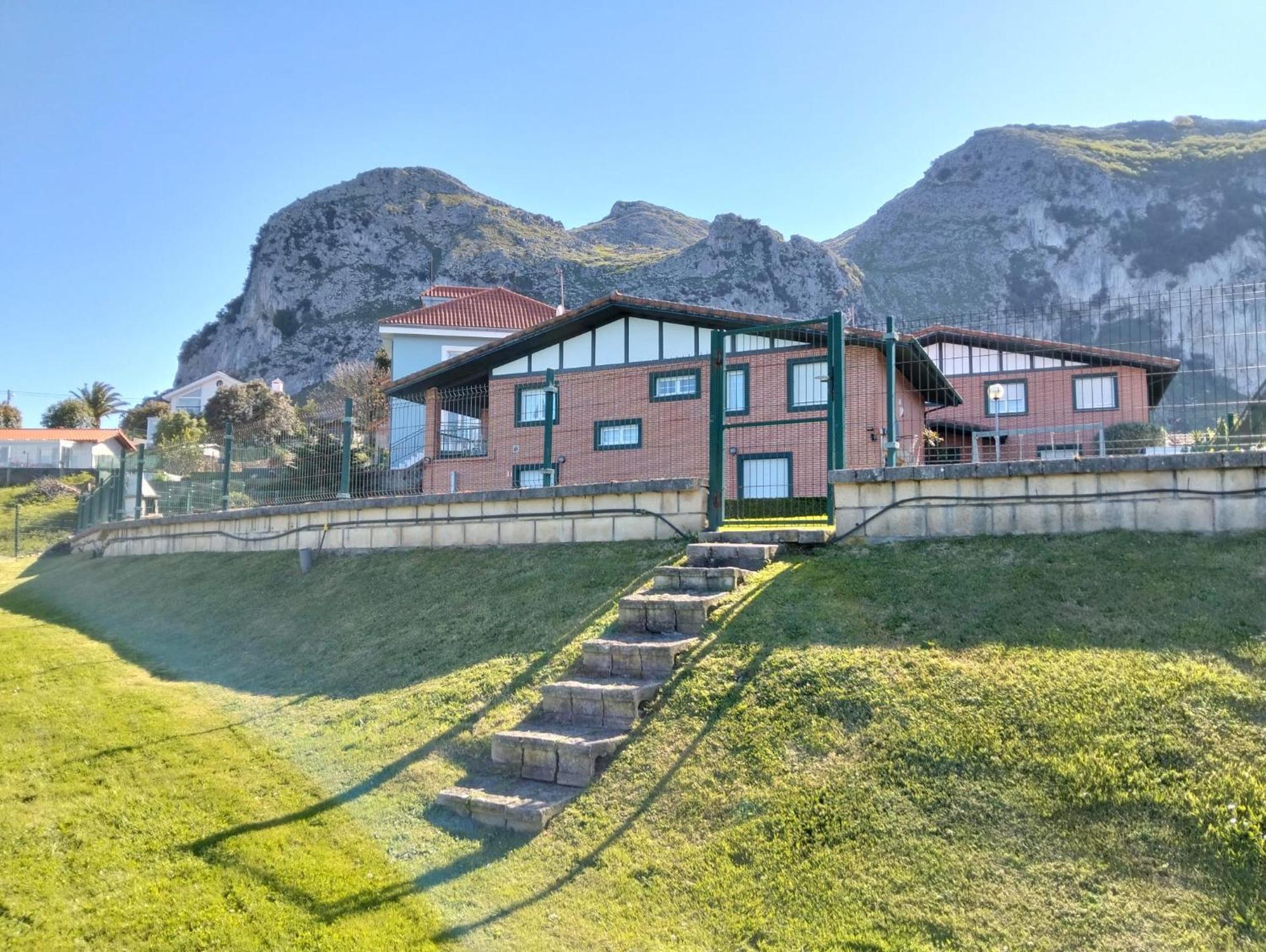 אוריניון Villa La Ballena De Sonabia מראה חיצוני תמונה